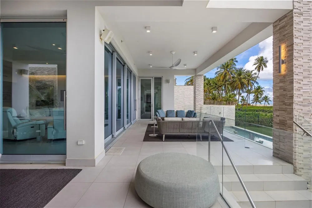 3101 OCEAN DRIVE Rio Grande, PR 00745