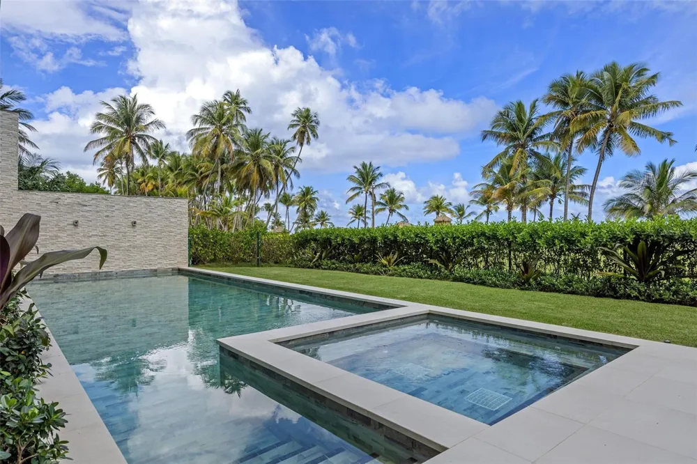 3101 OCEAN DRIVE Rio Grande, PR 00745