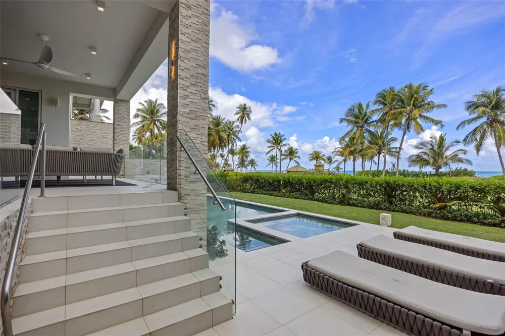 3101 OCEAN DRIVE Rio Grande, PR 00745