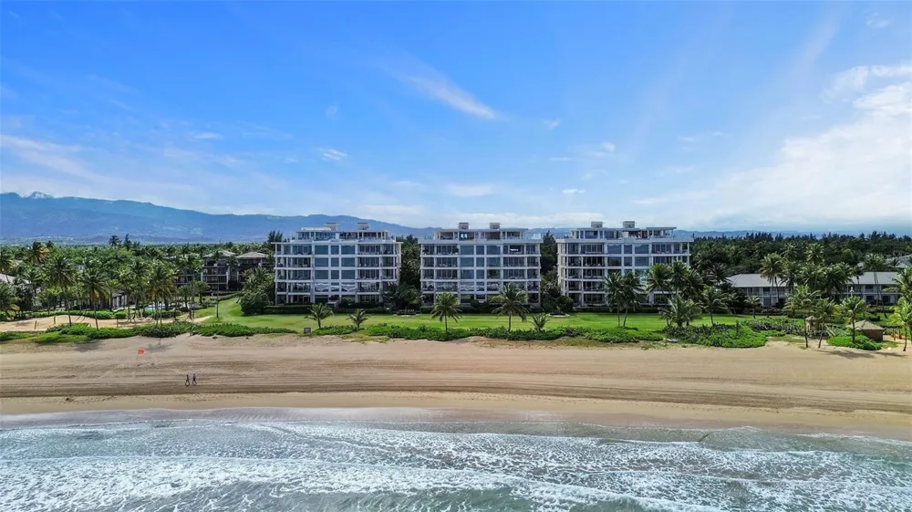 3101 OCEAN DRIVE Rio Grande, PR 00745