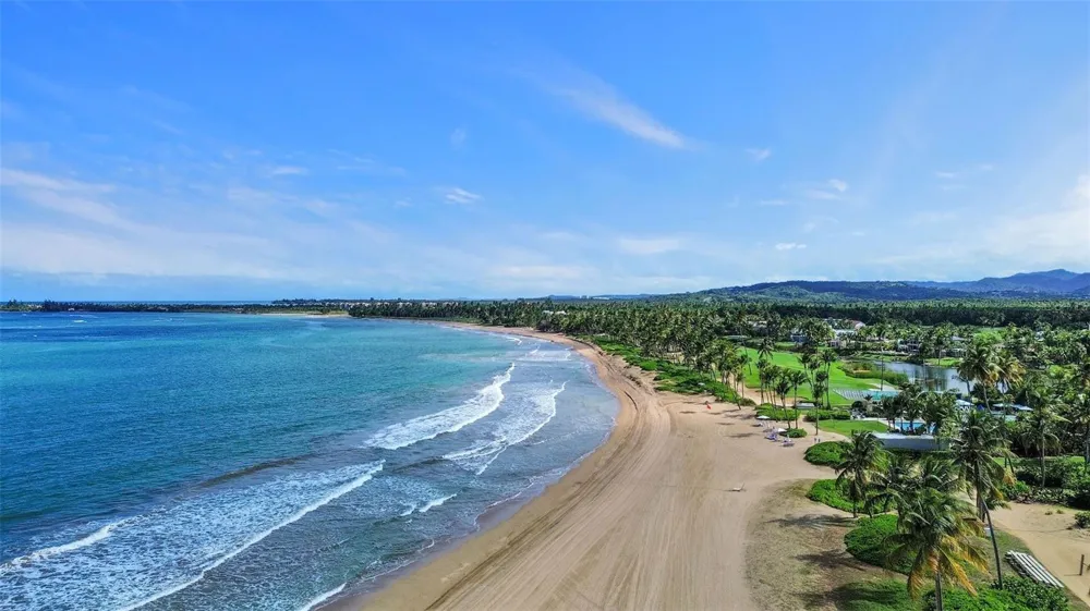 3101 OCEAN DRIVE Rio Grande, PR 00745