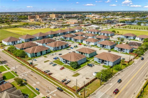 5929 Wooldridge