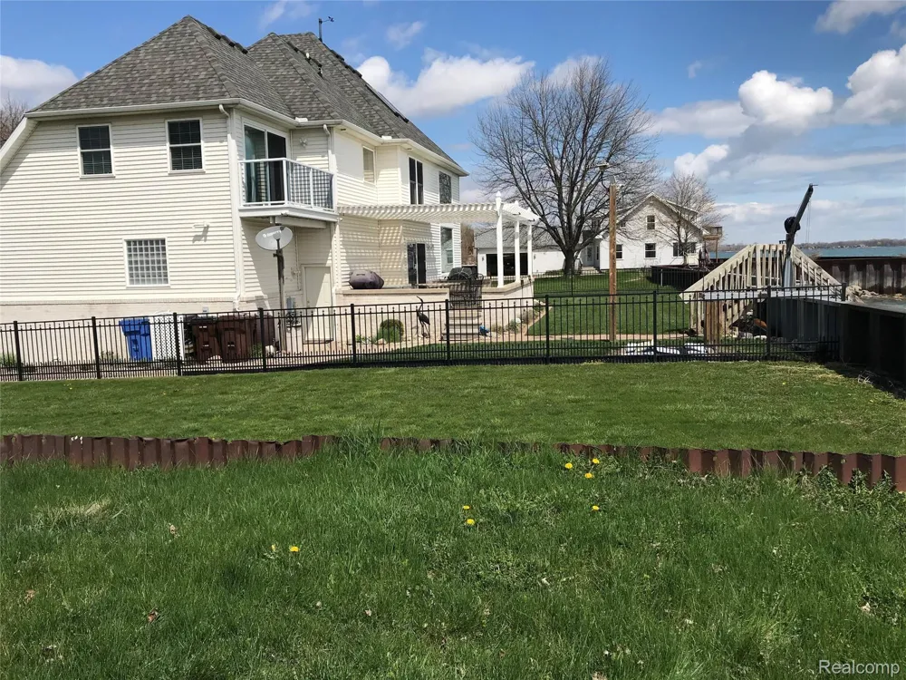 EDGEWATER Frenchtown Township, MI 48162