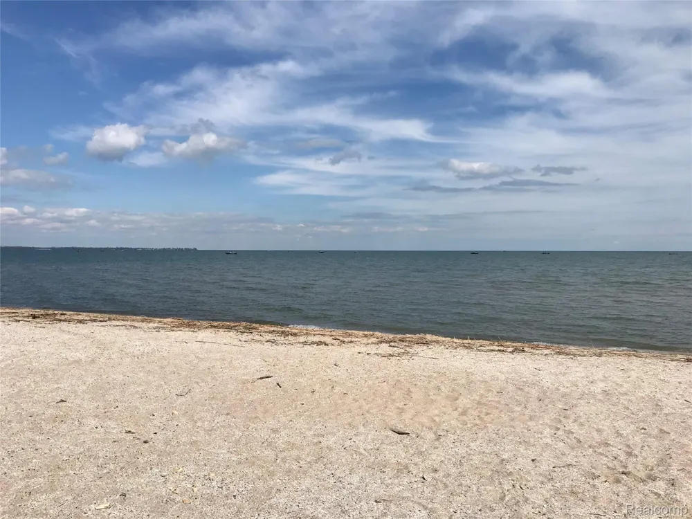 EDGEWATER Frenchtown Township, MI 48162