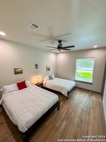 34 Lazy Day Concan, TX 78838