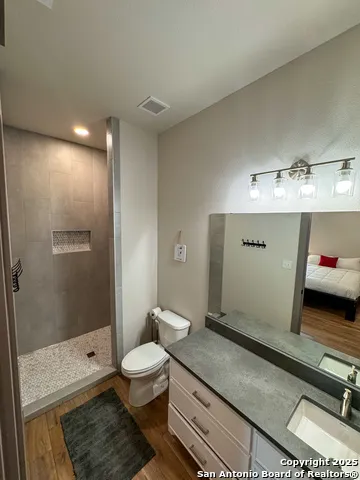 34 Lazy Day Concan, TX 78838