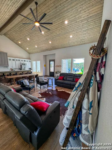 34 Lazy Day Concan, TX 78838