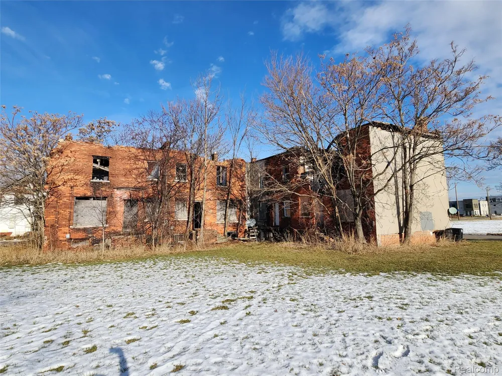 3095 17th Street Detroit City, MI 48216