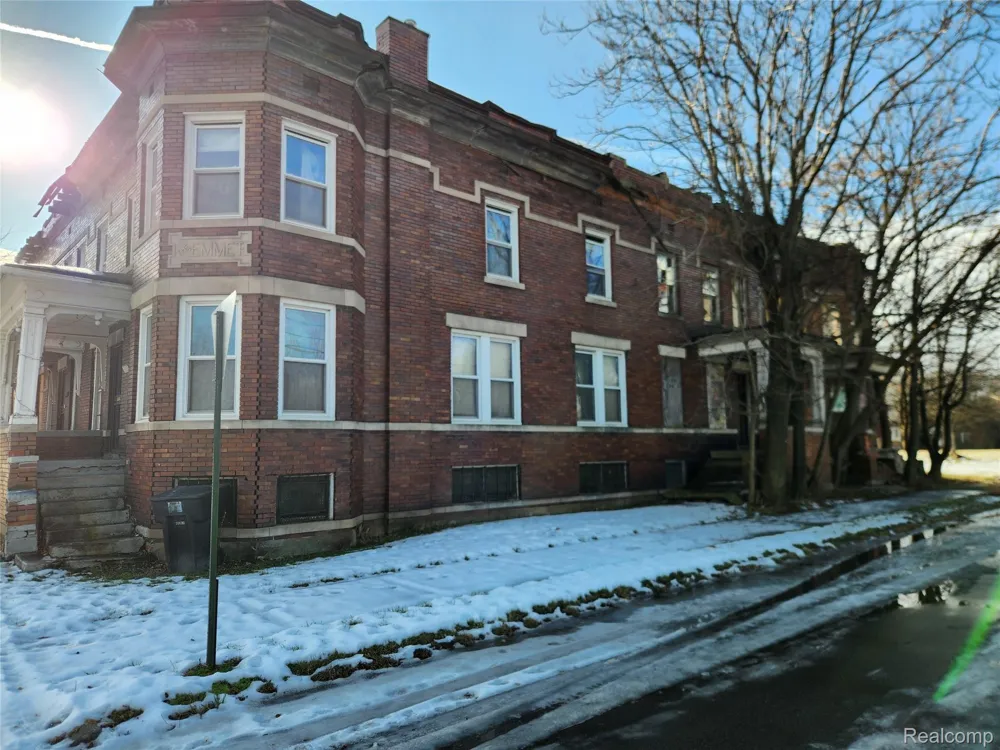 3095 17th Street Detroit City, MI 48216