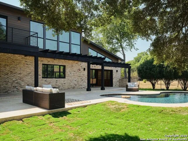 353 Lakeview Blvd New Braunfels, TX 78130