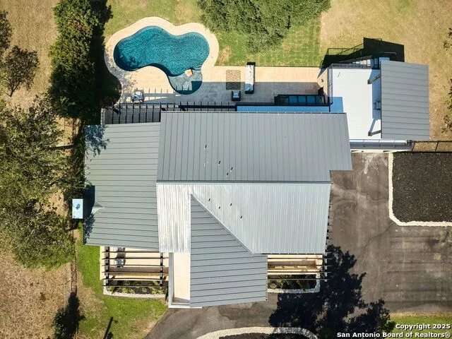 353 Lakeview Blvd New Braunfels, TX 78130