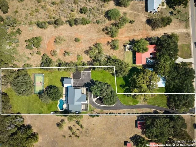 353 Lakeview Blvd New Braunfels, TX 78130