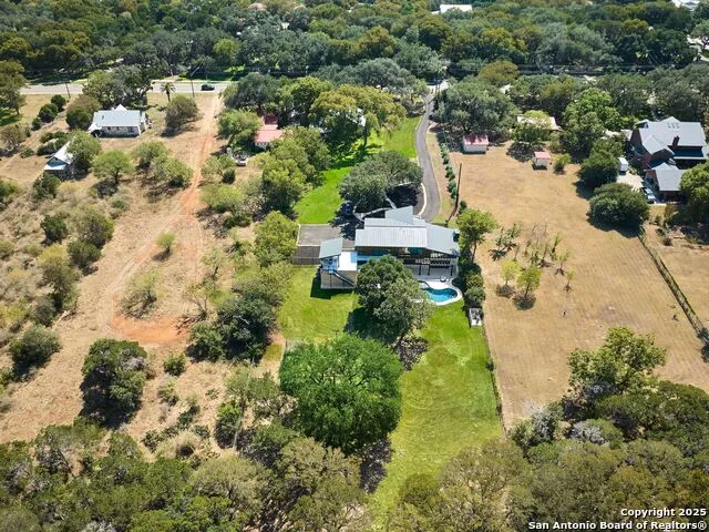 353 Lakeview Blvd New Braunfels, TX 78130