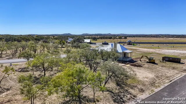 77 ARCH RAY LOOP Fredericksburg, TX 78624