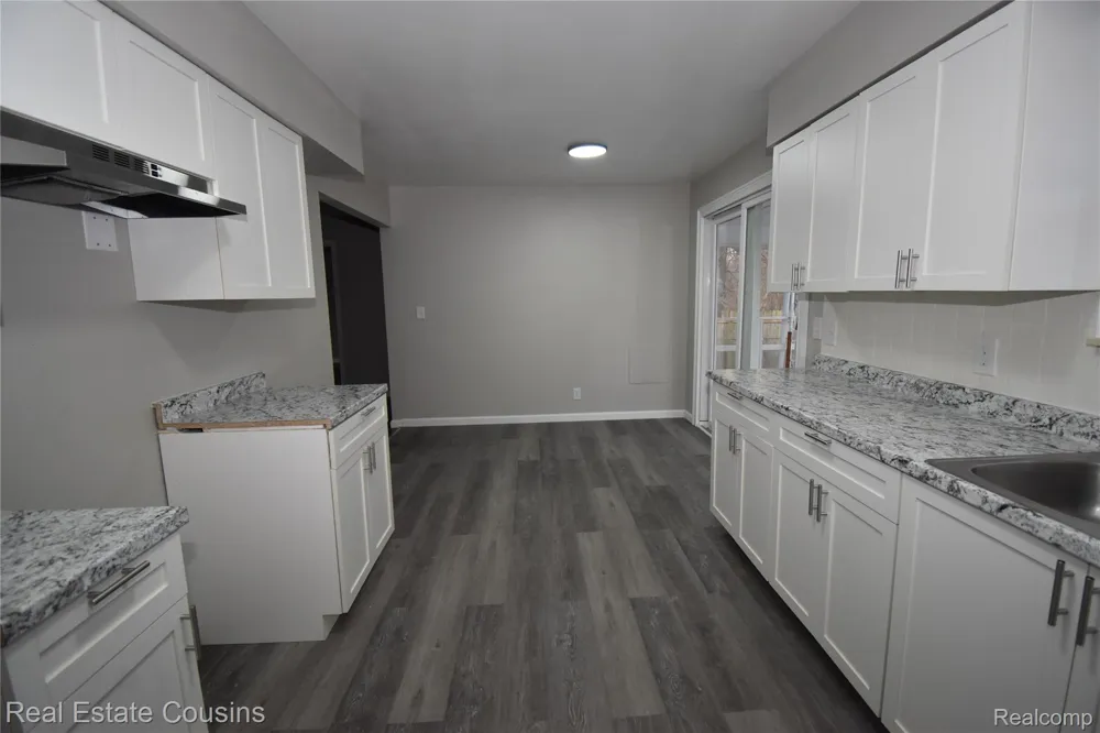 2919 Hampstead Drive