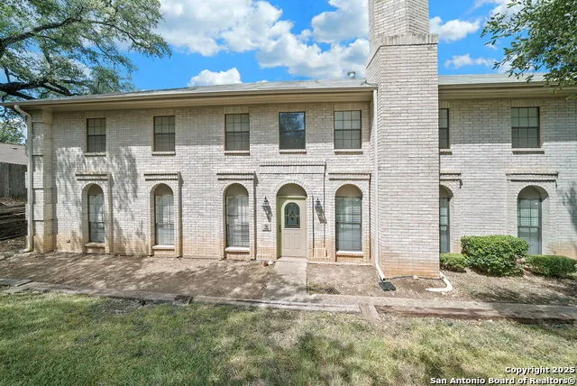 8415 Fredericksburg Rd