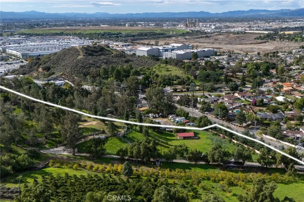 9528 Sunland Blvd Shadow Hills, CA 91040