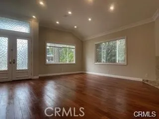 4912 Hesperia Avenue