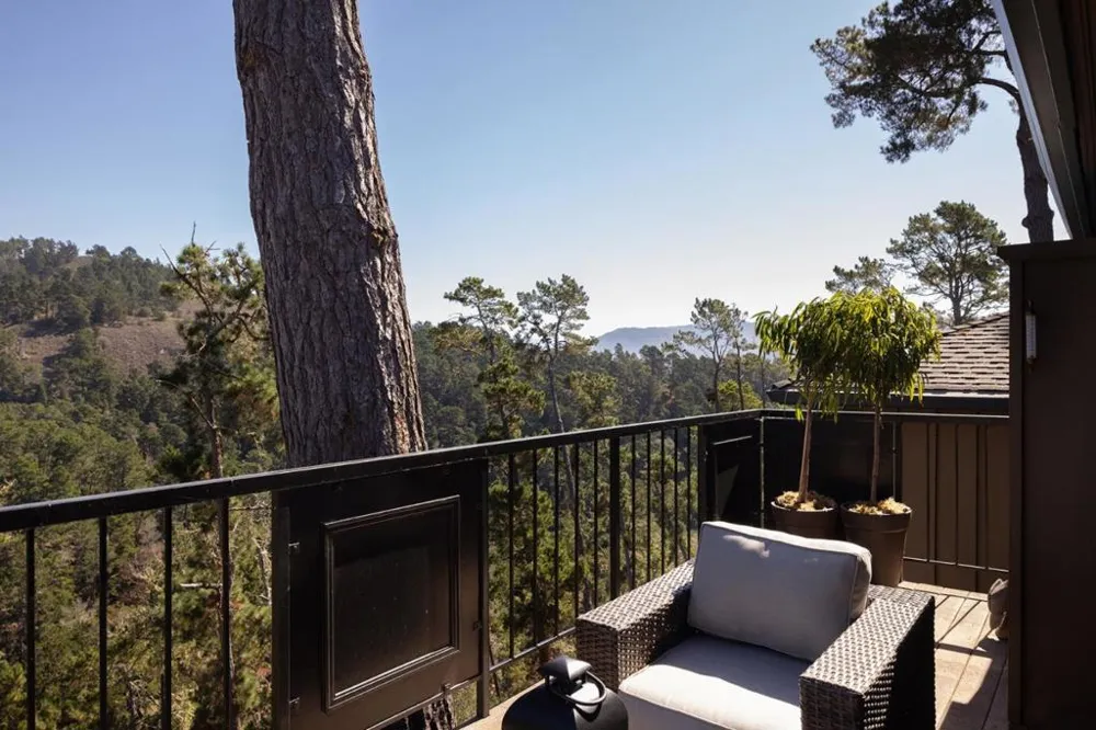 261 Del Mesa Carmel Carmel, CA 93923