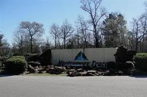 6464 Rolling Oak Drive