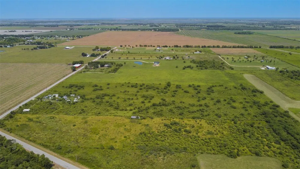 15415 Barak Road Guy, TX 77444