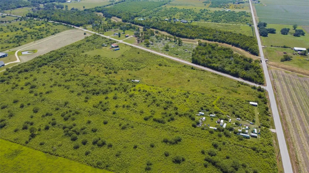 15415 Barak Road Guy, TX 77444