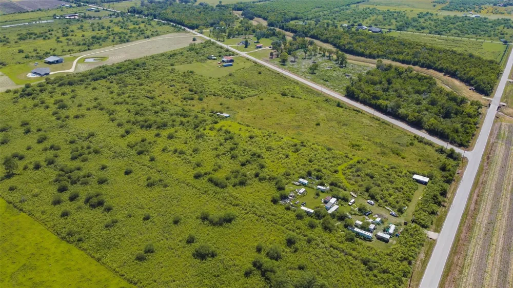 15415 Barak Road Guy, TX 77444