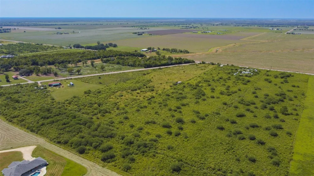 15415 Barak Road Guy, TX 77444