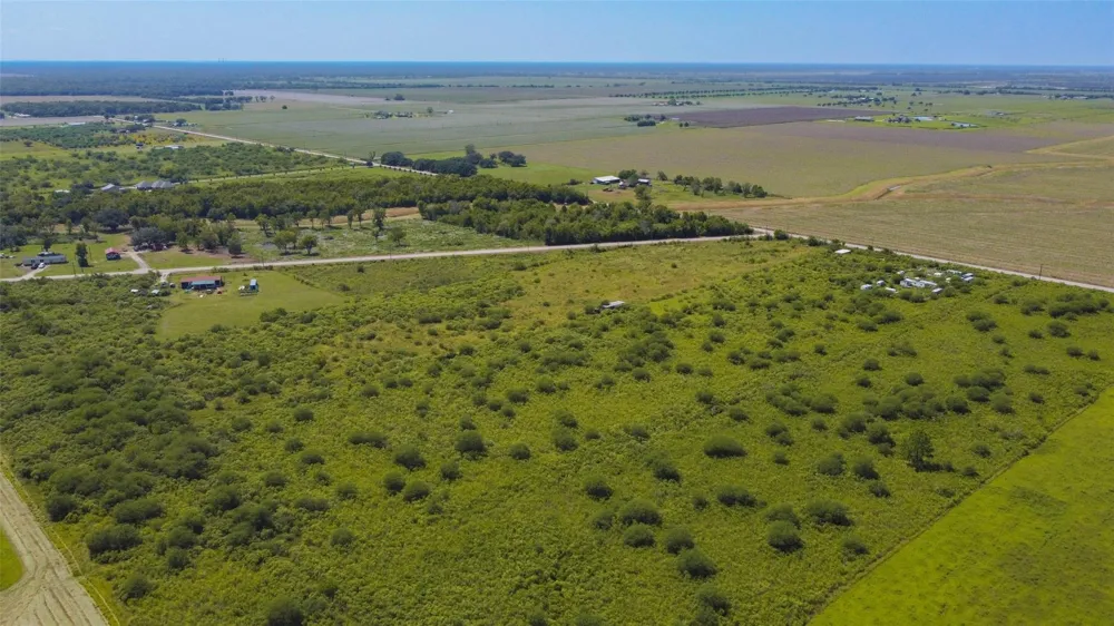 15415 Barak Road Guy, TX 77444