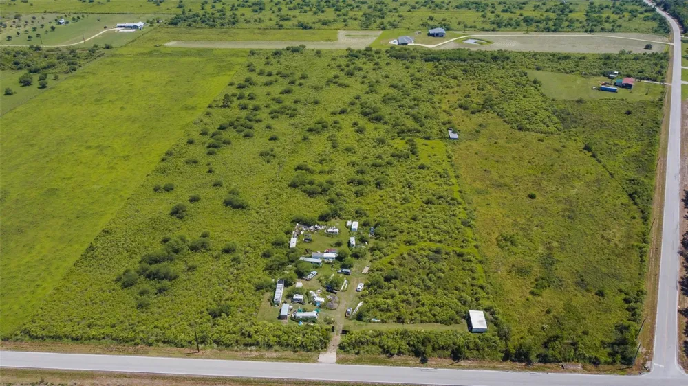 15415 Barak Road Guy, TX 77444