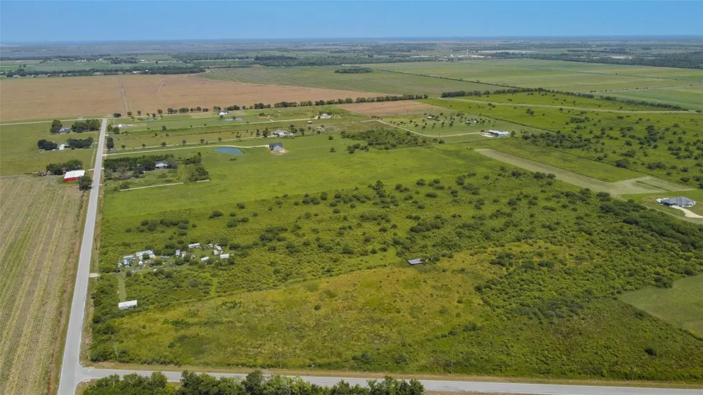 15415 Barak Road Guy, TX 77444