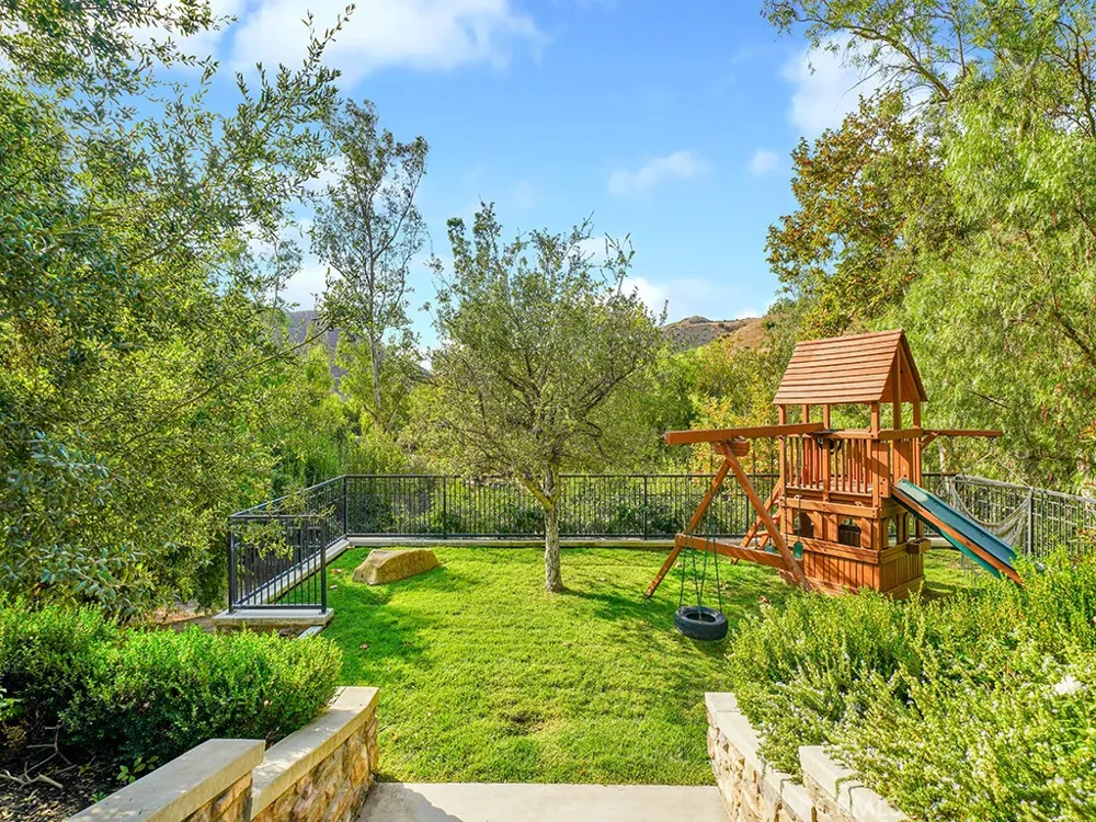 28291 Williams Canyon Road Silverado, CA 92676