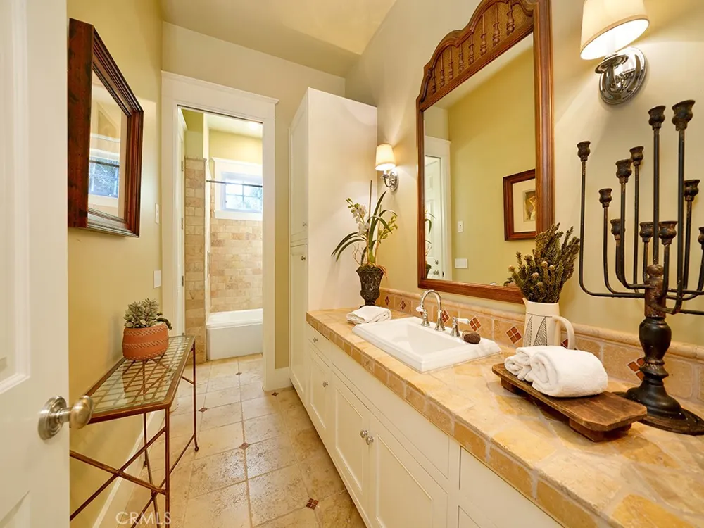 28291 Williams Canyon Road Silverado, CA 92676