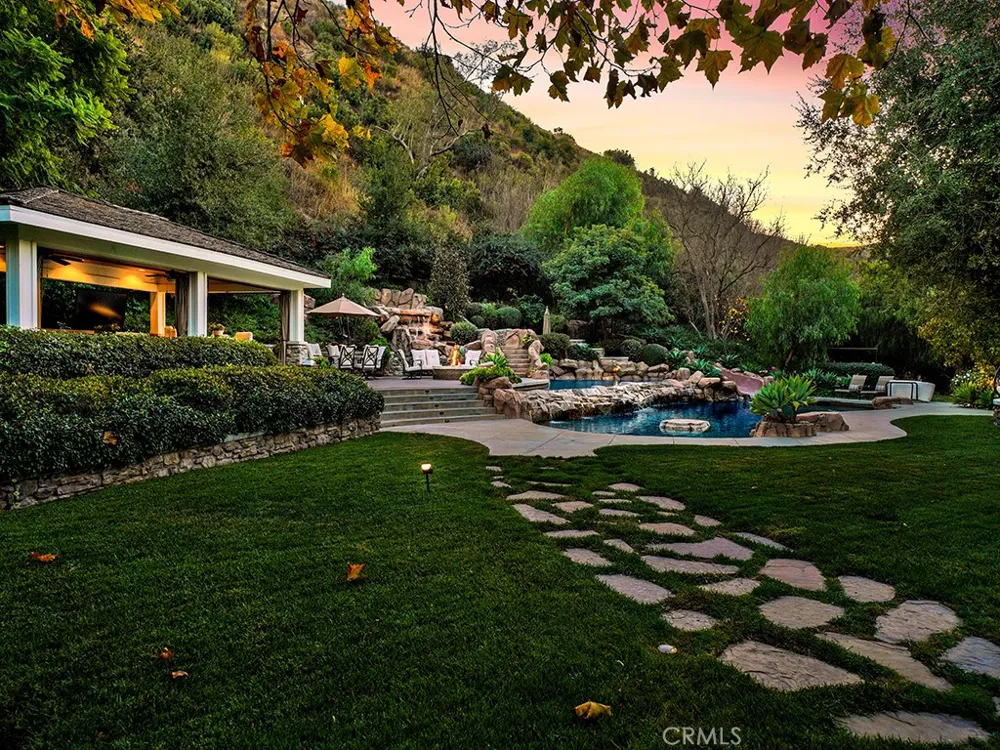 28291 Williams Canyon Road Silverado, CA 92676