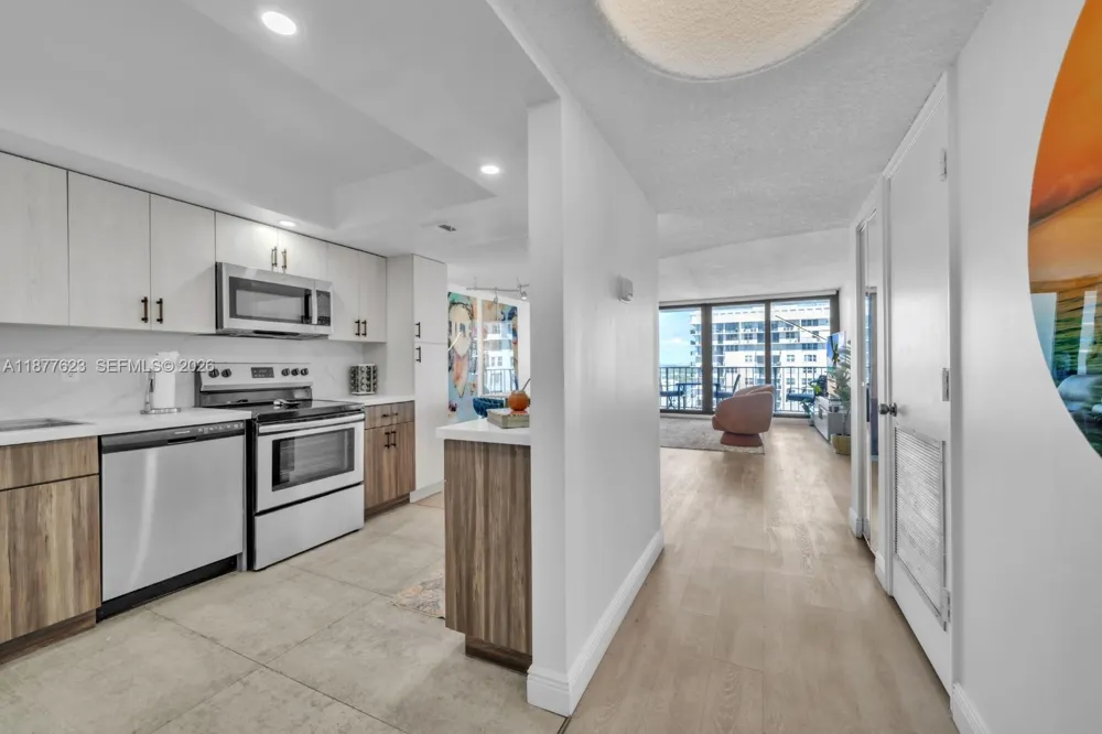 2401 S Ocean Dr #2504 Hollywood, FL 33019