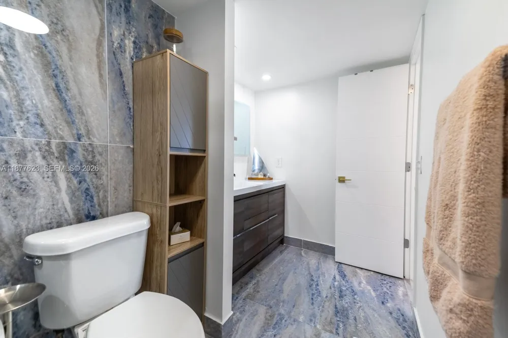 2401 S Ocean Dr #2504 Hollywood, FL 33019