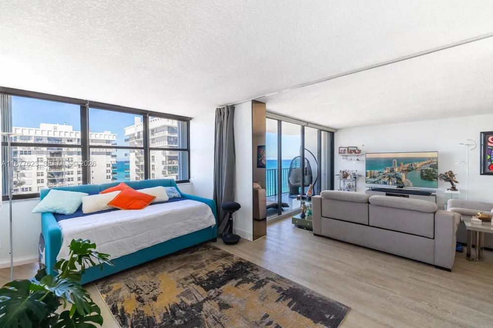 2401 S Ocean Dr #2504 Hollywood, FL 33019