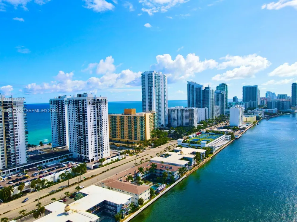 2401 S Ocean Dr #2504 Hollywood, FL 33019