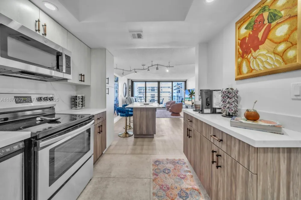 2401 S Ocean Dr #2504 Hollywood, FL 33019