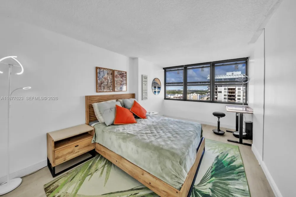 2401 S Ocean Dr #2504 Hollywood, FL 33019