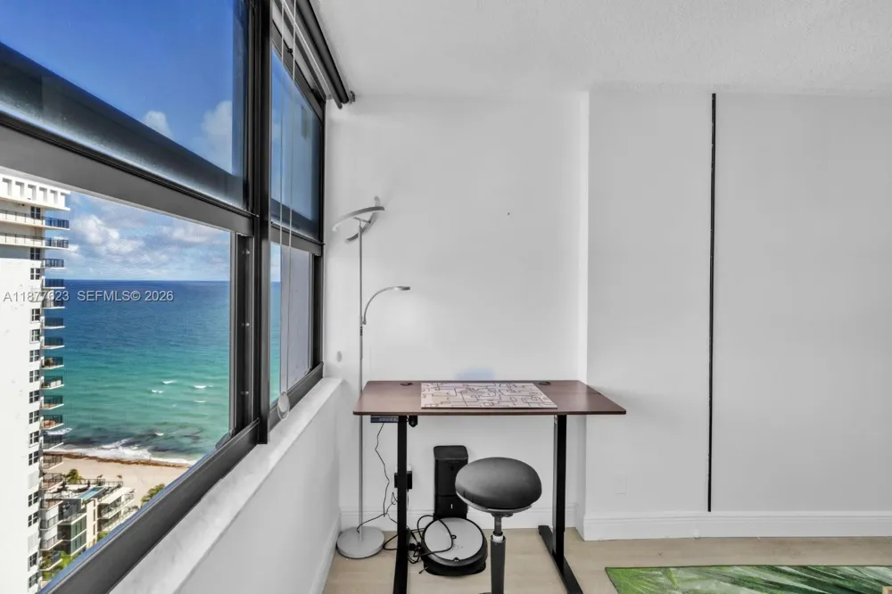 2401 S Ocean Dr #2504 Hollywood, FL 33019