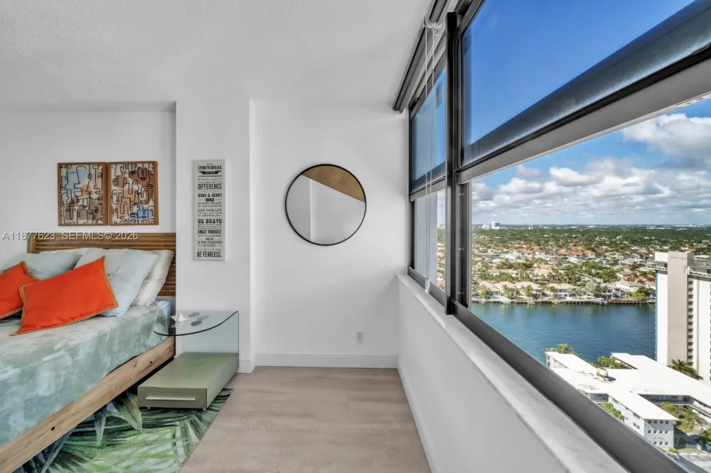 2401 S Ocean Dr #2504 Hollywood, FL 33019
