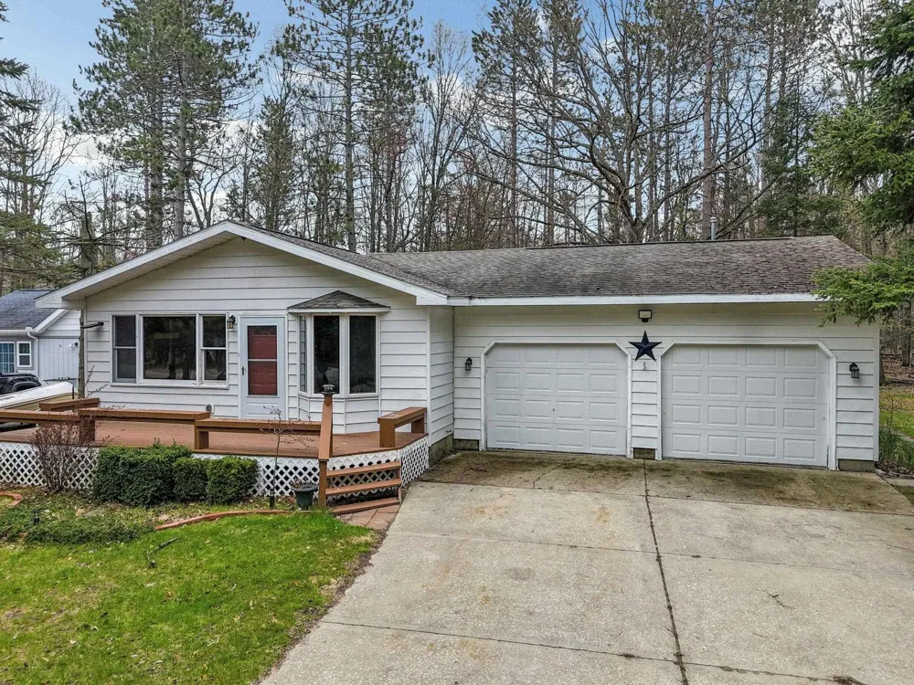 209 Linwood Drive Denton Township, MI 48651
