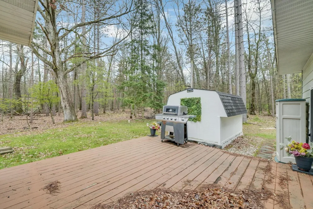 209 Linwood Drive Denton Township, MI 48651