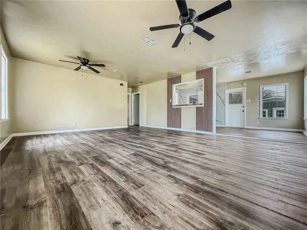 3437 Austin Street Corpus Christi, TX 78411