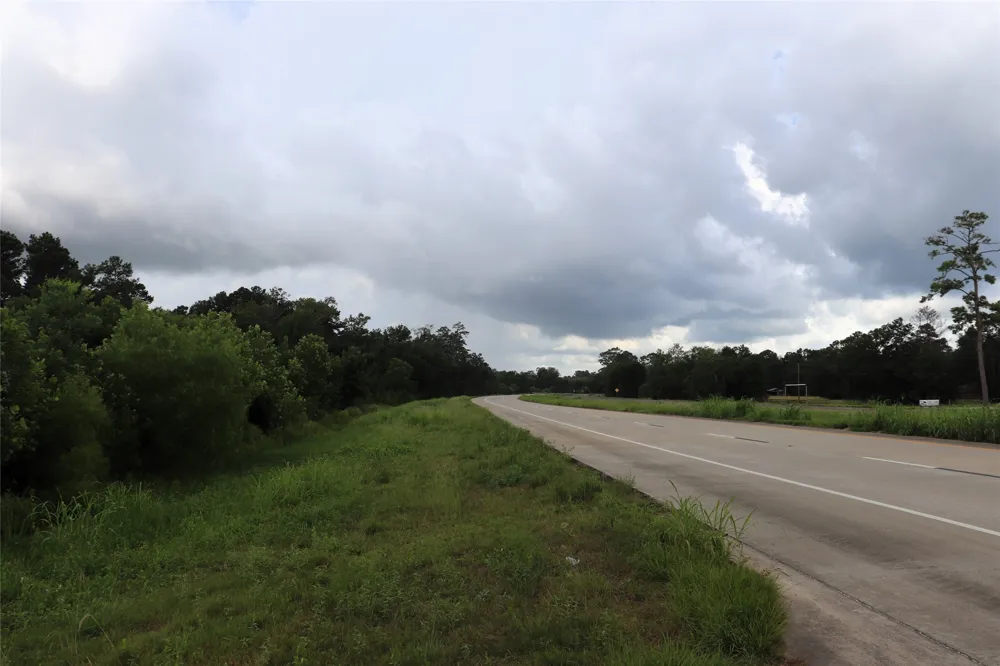 2 Hwy 90 Devers, TX 77575