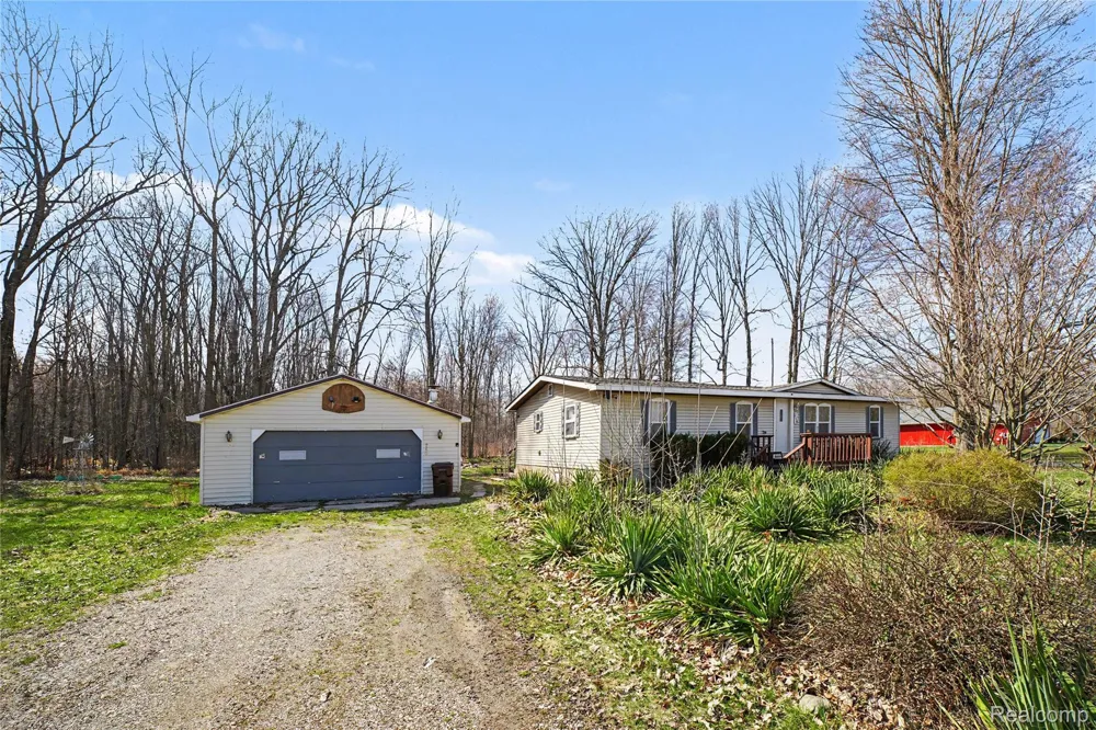 250 S Leaton Road Chippewa Township, MI 48858