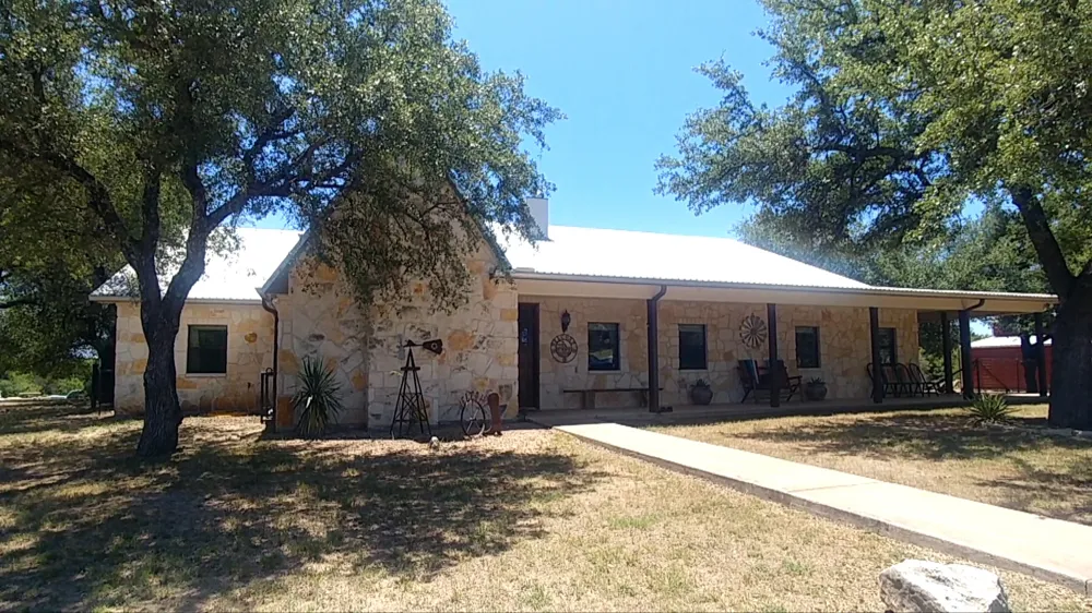 6101 County Road 208 Lampasas, TX 76550