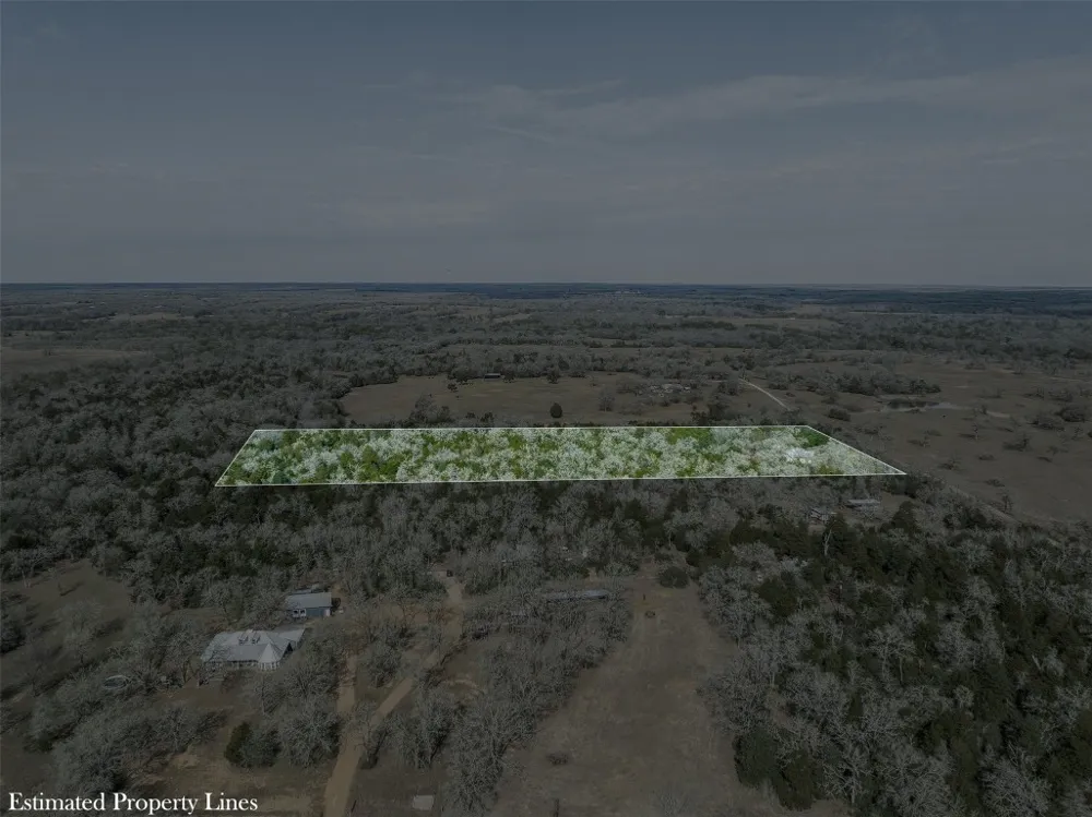 1139 Private Road 7009 Road Lexington, TX 78947