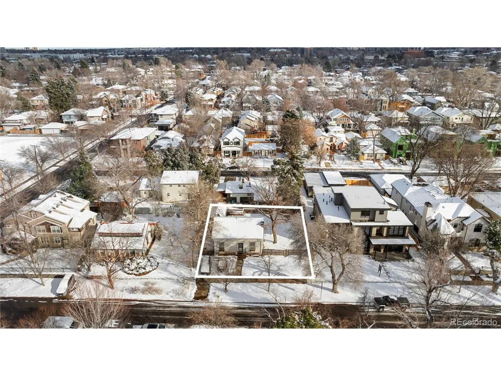 2432 S Saint Paul Street